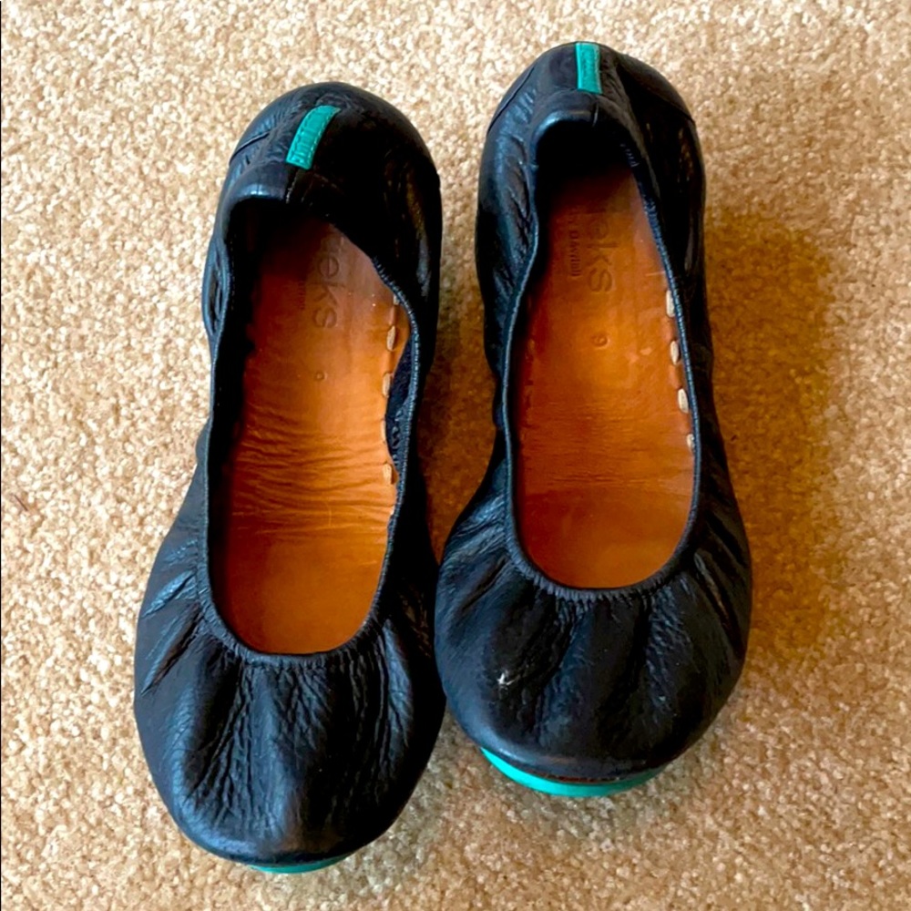 Gently worn size 9 Tieks